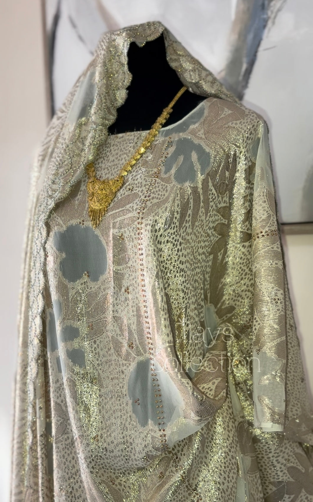 Cream Dirac Set