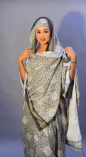 Load image into Gallery viewer, Amran Baati Sets